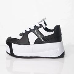 Tenis para dama Amaranto — Calzado Maom