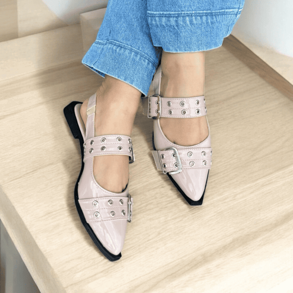 FLATS TACHES NUDE