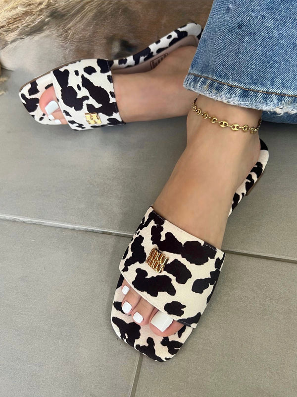 SANDALIA PLANA COW MM